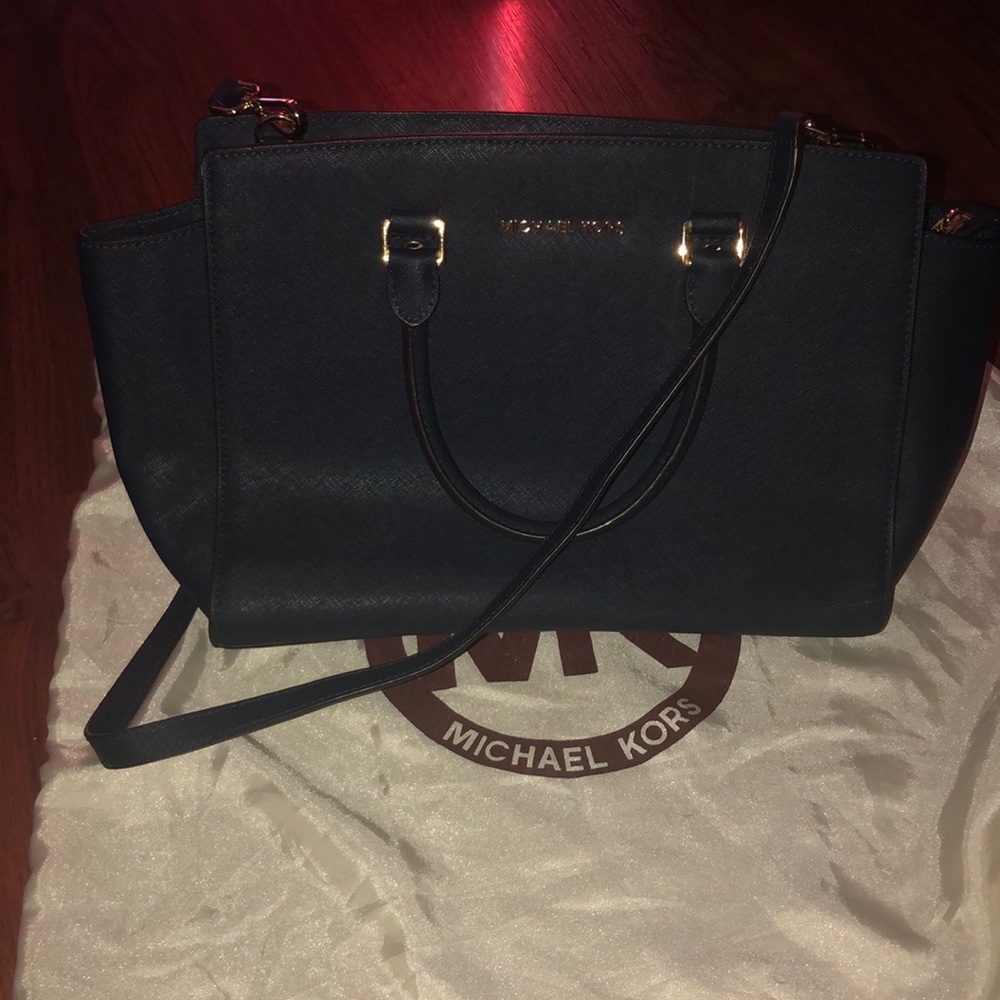 Michael Kors Selma satchel in navy blue